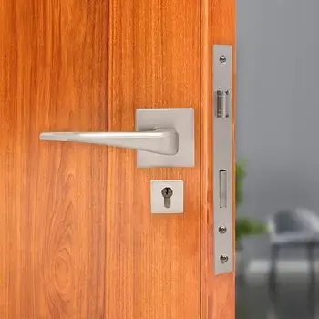 IPSA NAVY MORTISE HANDLE ON ROSE + LOCK + 60 MM CYLINDER KEY & KNOB IN FSS FINISH IPSA | Model: 16759