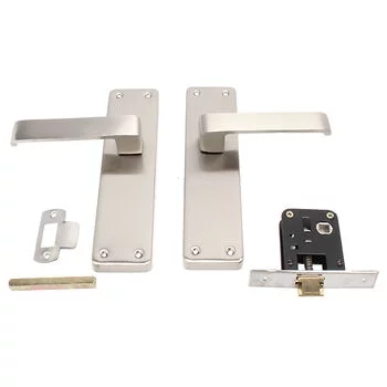 PLAZA VICTOR BABY LATCH: 8 VICTOR MORTISE HANDLE + BABY LATCH IN STAINLESS STEEL FINISH LEVER HANDLES PLAZA Model: 5220