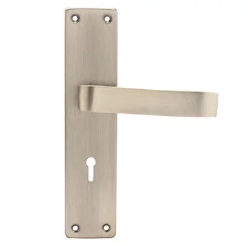 ATOM LOCK SIZE 65MM DOUBLE STAGE LOCKING SIZE: 200MM (8) WIH803B/A LEVER HANDLES ATOM Model: WIH803B/A
