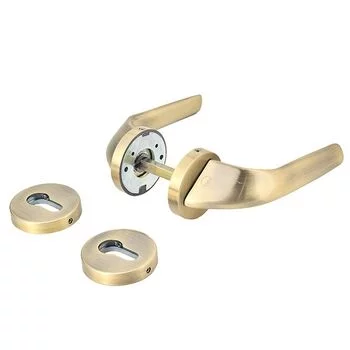 YALE SOLID BRASS LEVER HANDLE YPBL-802 WITH A PAIR OF ESCUTCHEON (AB) LEVER H YALE Model: YPBL-802-AB