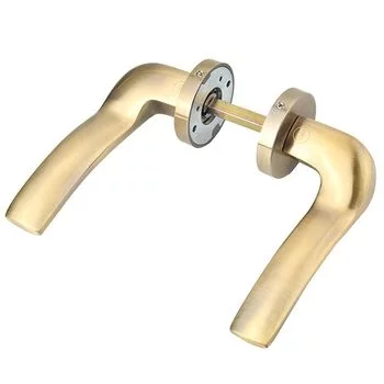 YALE SOLID BRASS LEVER HANDLE YPBL-803 WITH A PAIR OF ESCUTCHEON (AB) LEVER H YALE Model: YPBL-803-AB