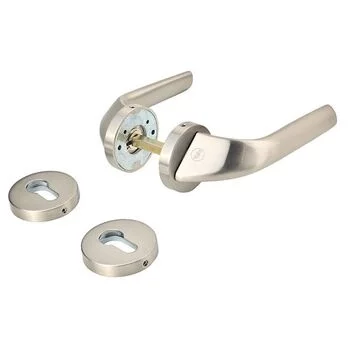 YALE SOLID BRASS LEVER HANDLE YPBL-802 WITH A PAIR OF ESCUTCHEON (STAINLESS S YALE Model: YPBL-802-SS