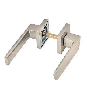 YALE SOLID BRASS LEVER HANDLE YPBL -807 WITH ESCUTCHEONS, SS LEV YALE Model: YPBL-807-SS