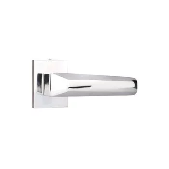 YALE SOLID BRASS LEVER HANDLE YPBL-804 WITH A PAIR OF ESCUTCHEON (CP) LEVER H YALE Model: YPBL-804-CP